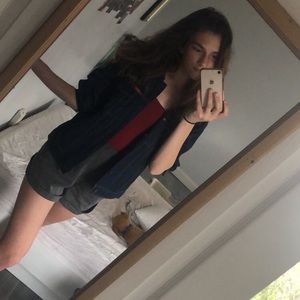 Meet your Posher, Vanessa